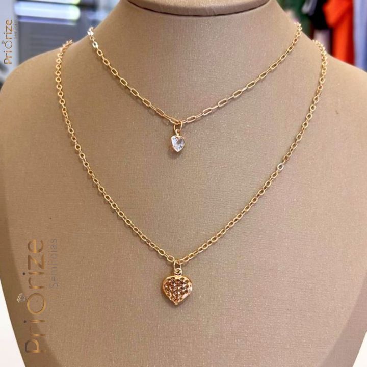 Colar Duplo Banhado a Ouro 18k Pingentes Coração Zircónia e Texturizado